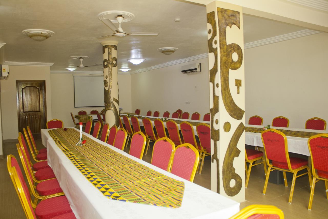 Grand Star Hotel North Legon Exterior photo